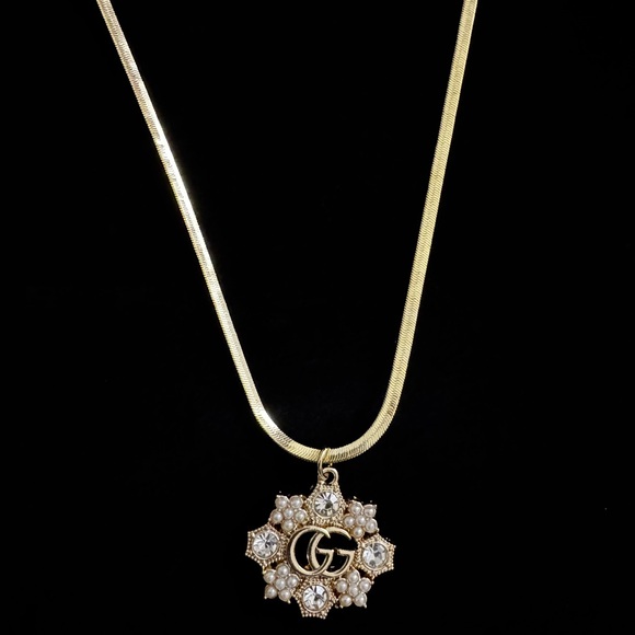 Gucci Jewelry - GUCCI CHARM NECKLACE
